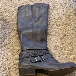 Women’s boots